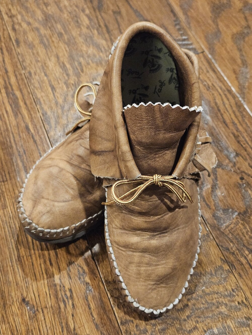 Vintage Taos "Indian Made" Moccasins, Tie-Dyed Brown Leather - Size 10W/8M